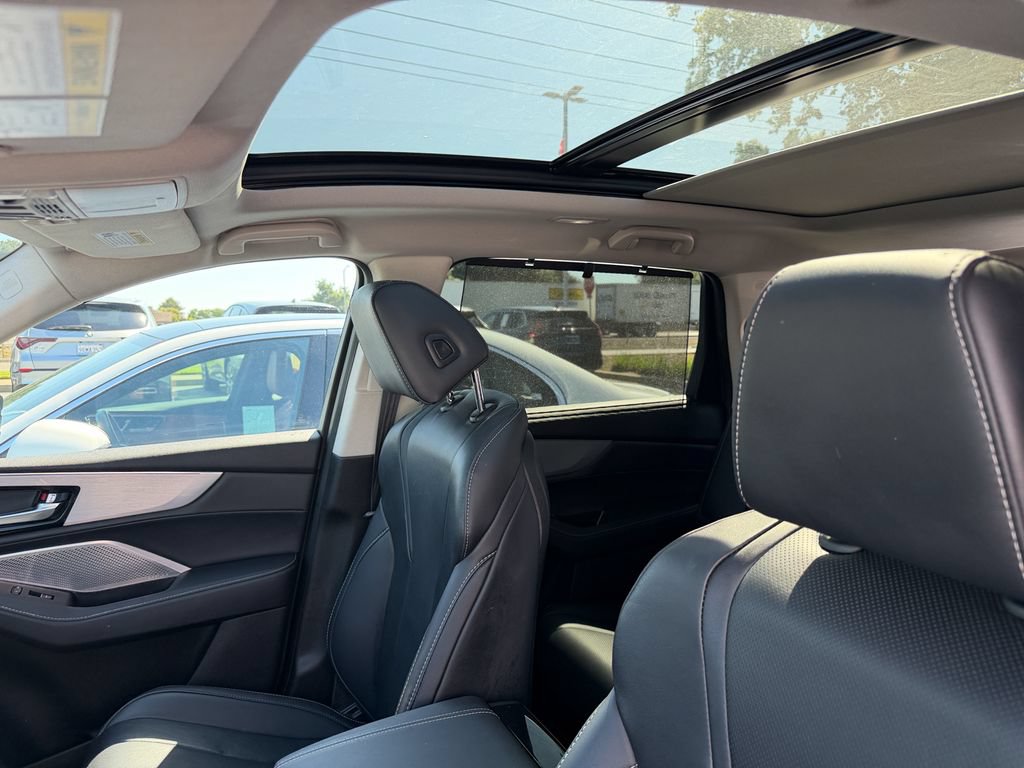 Used 2023 Acura MDX FWD w/ Technology Package image 24