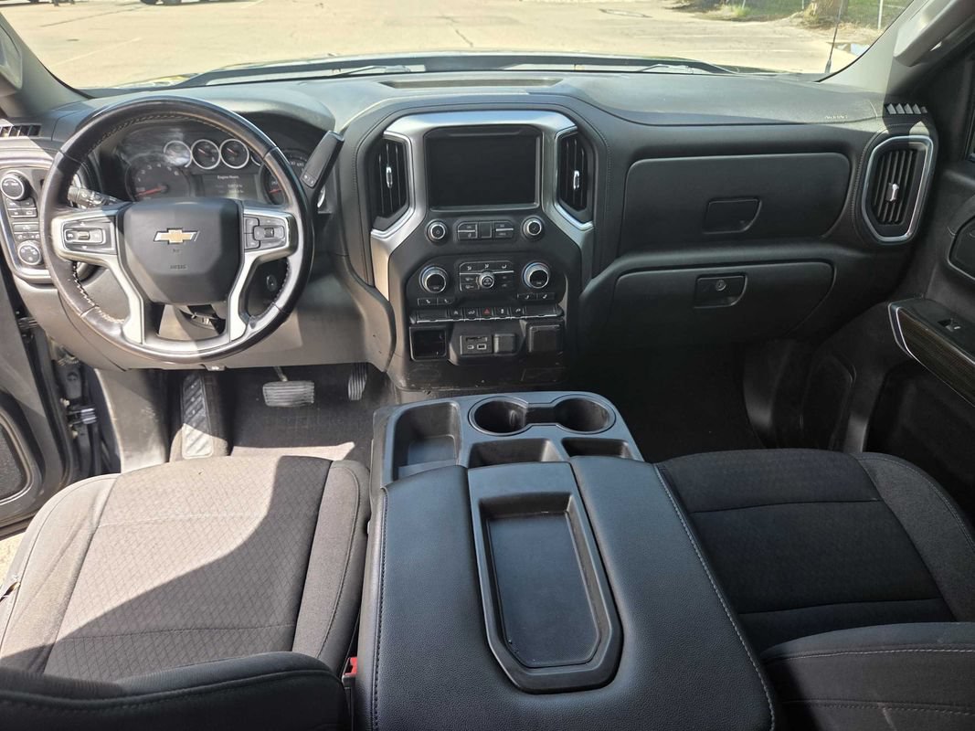 Used 2020 Chevrolet Silverado 1500 LT w/ Fleet Comfort Package AWD/4WD image 13