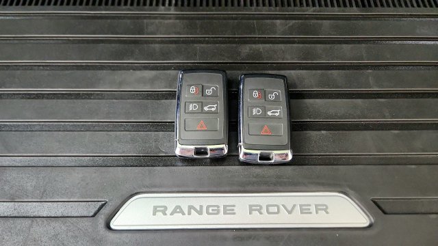 Used 2025 Land Rover Range Rover Sport Dynamic SE AWD/4WD image 84
