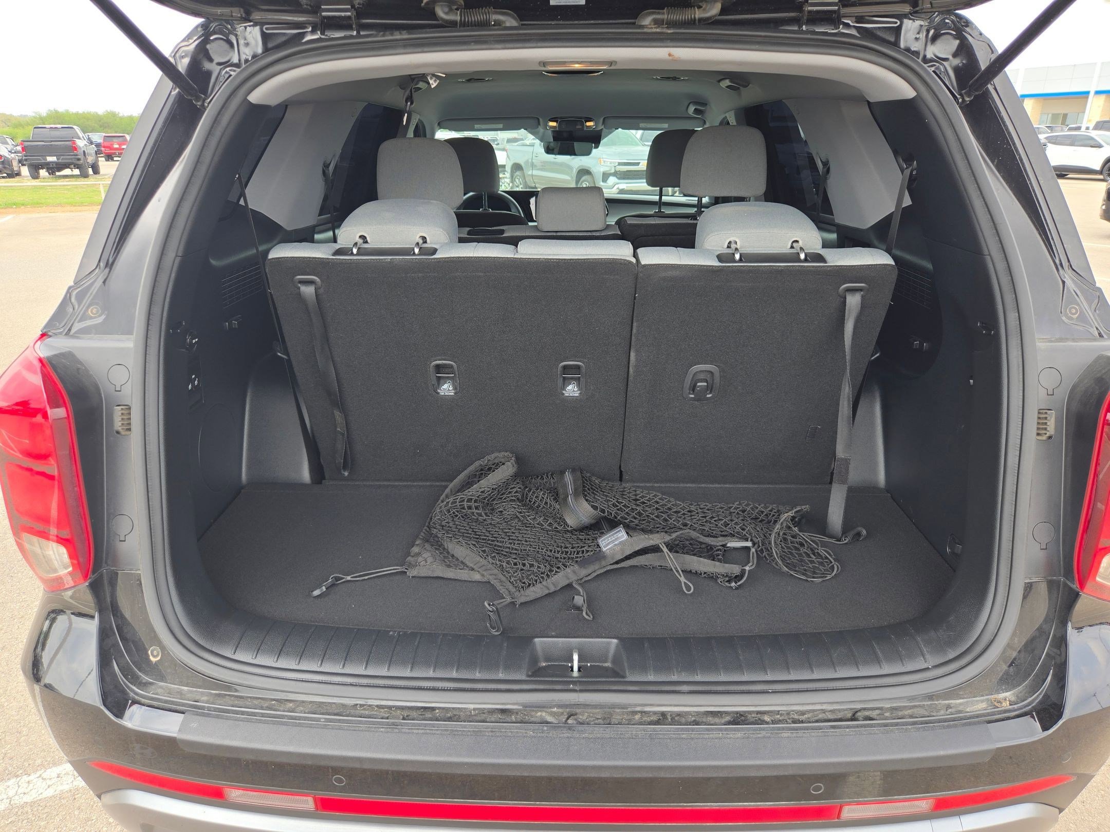 Used 2025 Hyundai Palisade SE image 22