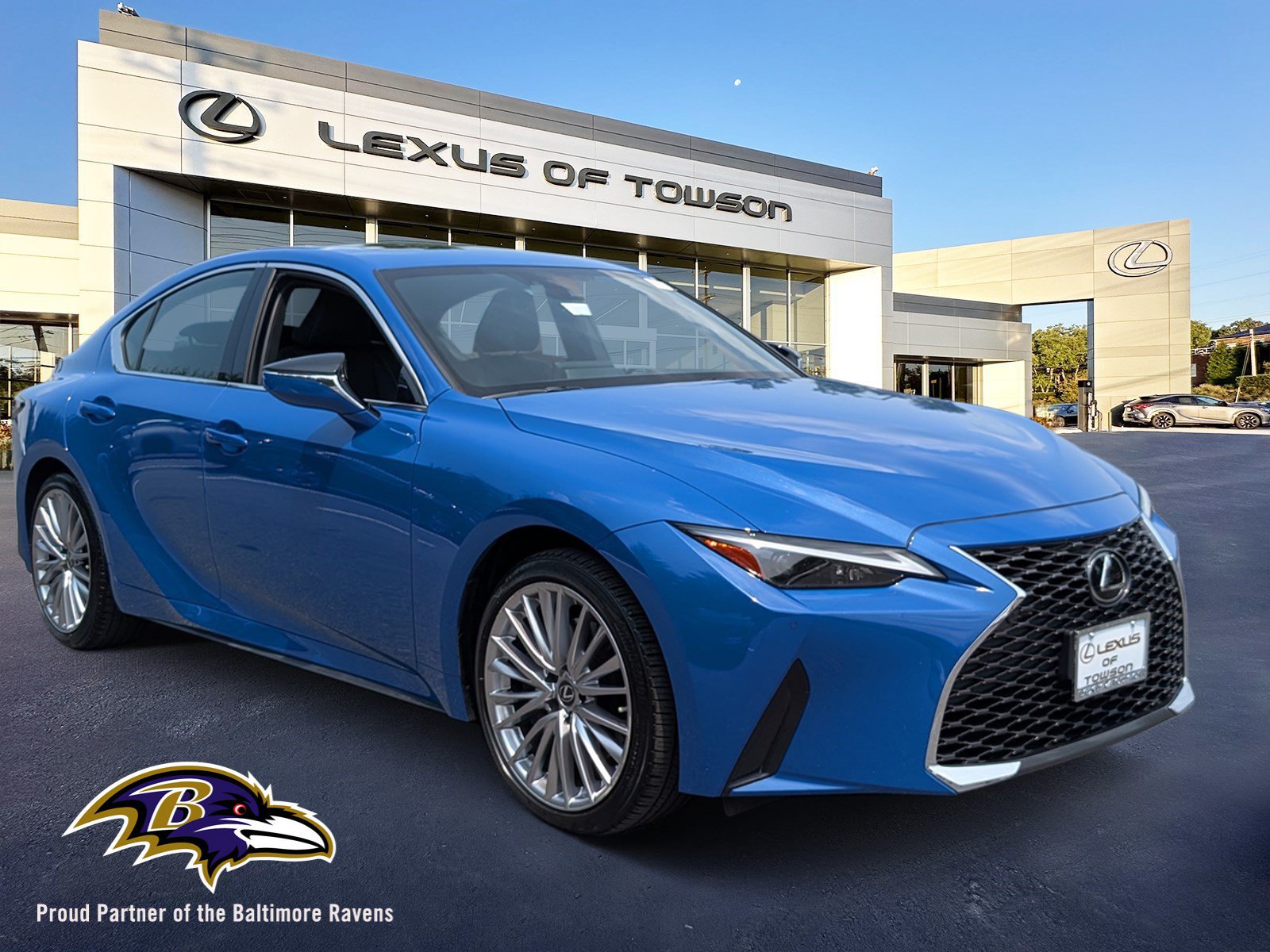 Used 2022 Lexus IS 300 AWD w/ Premium Package image 1