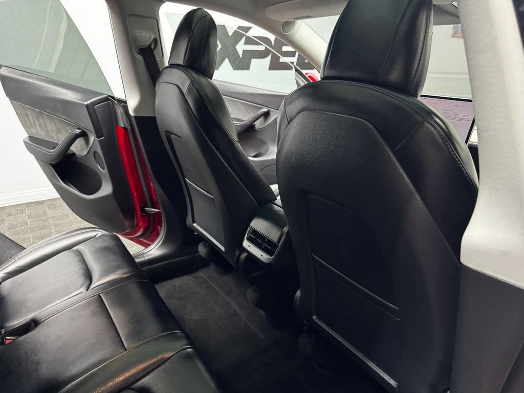 Used 2021 Tesla Model Y Long Range image 47