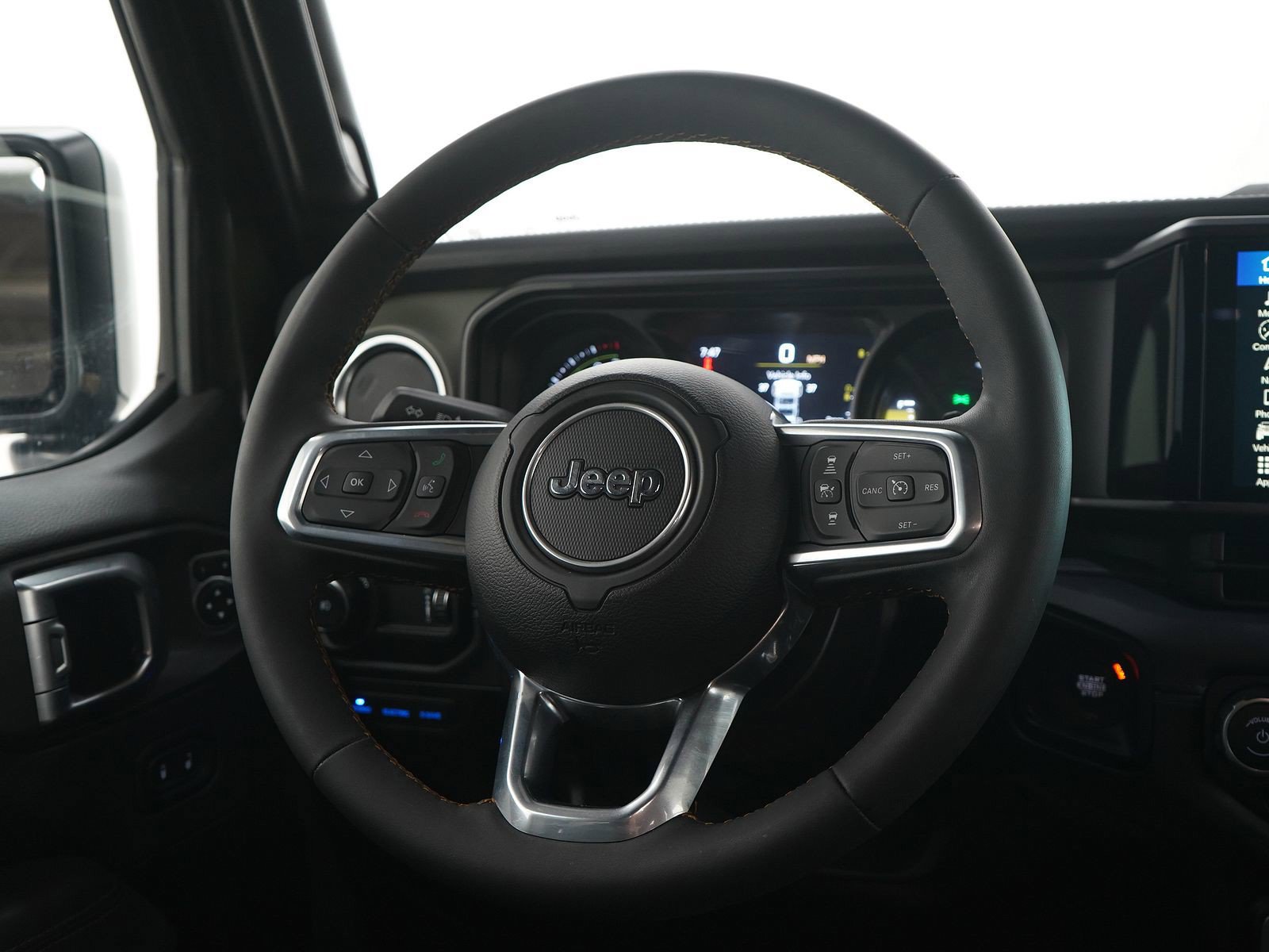 Used 2024 Jeep Wrangler High Altitude AWD/4WD image 14