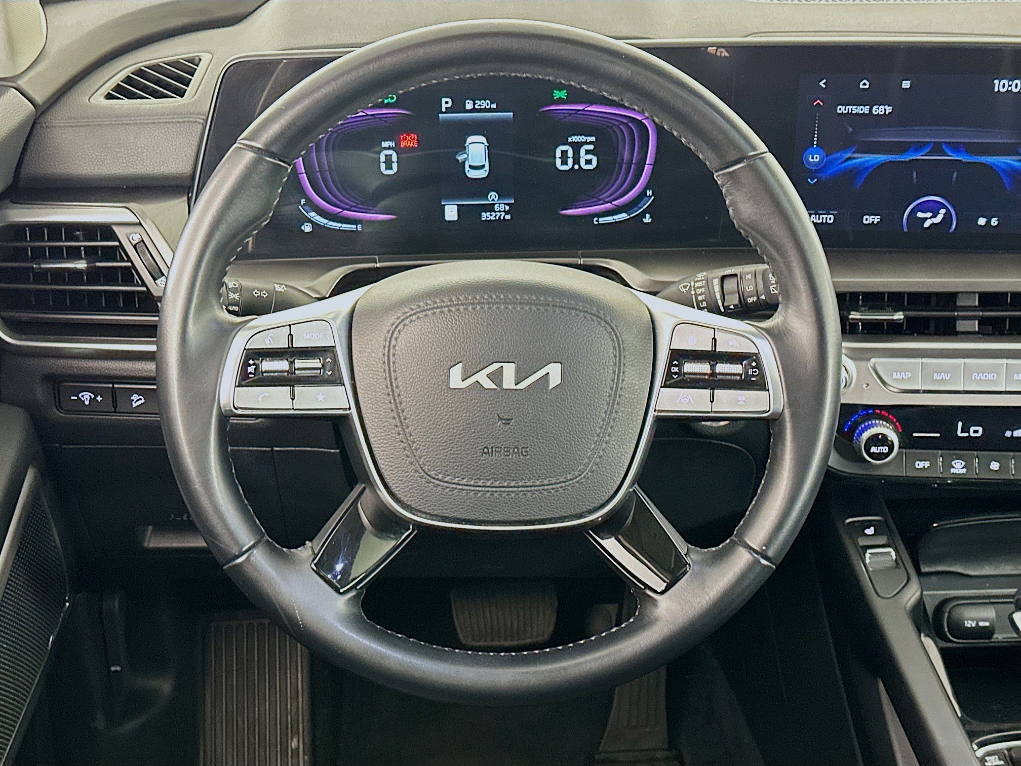 Used 2025 Kia Telluride S image 18