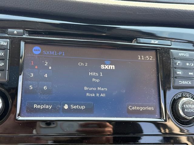 Used 2017 Nissan Rogue SL w/ SL Premium Package image 20