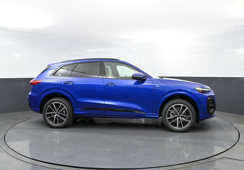 New 2026 Audi Q5 Premium Plus AWD/4WD image 4
