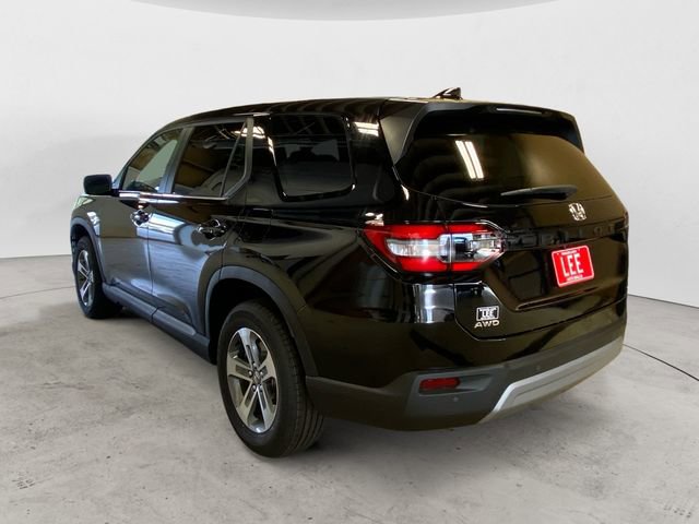 New 2025 Honda Pilot EX-L image 3