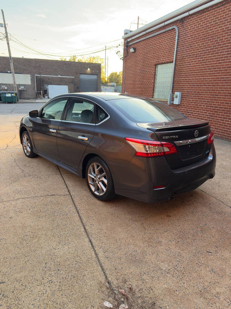 Used 2013 Nissan Sentra SR image 4
