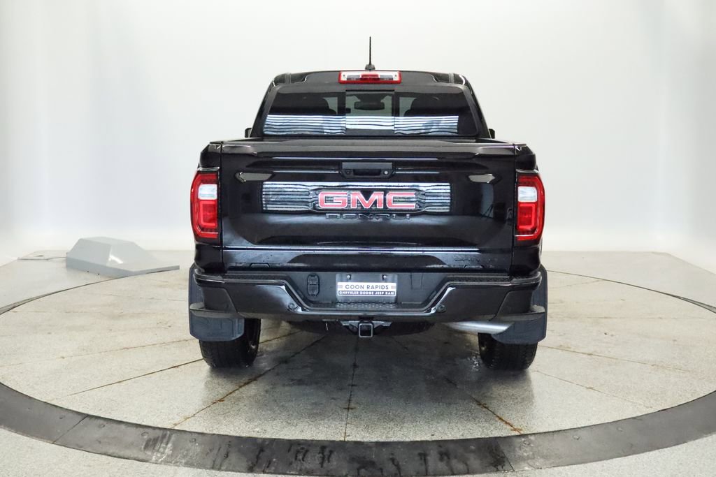 Used 2023 GMC Canyon Denali image 4