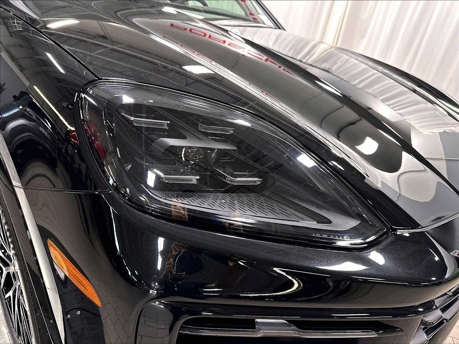 New 2026 Porsche Cayenne S AWD/4WD image 12