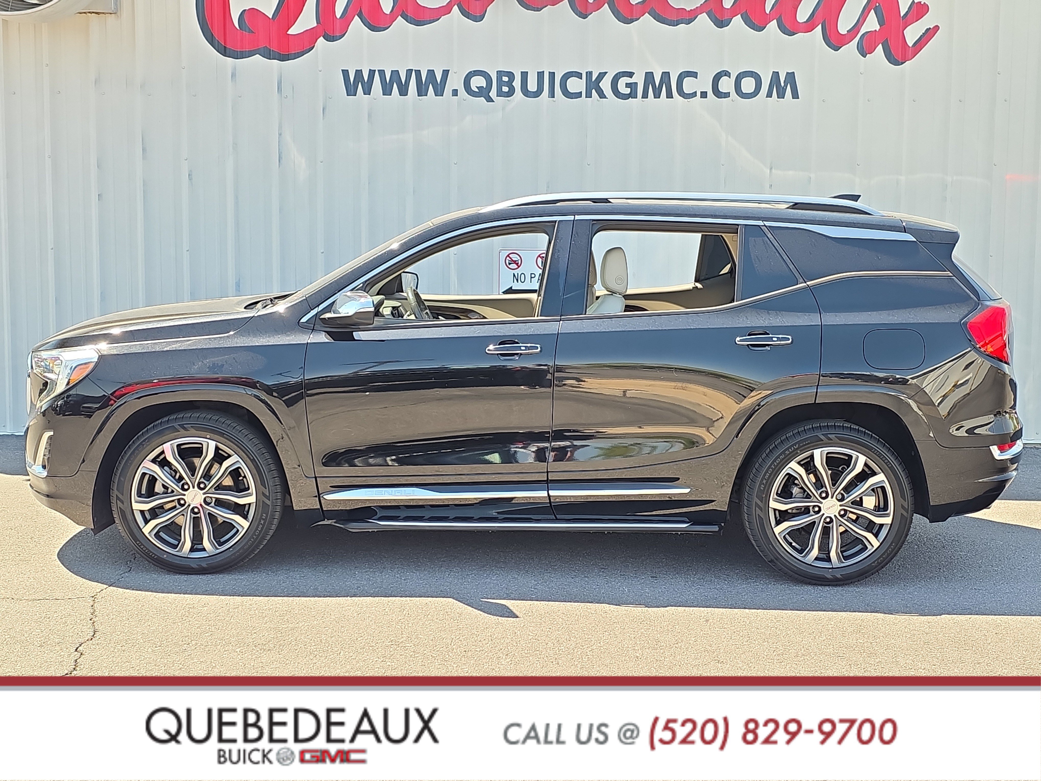 Used 2019 GMC Terrain Denali w/ Driver Alert Package II FWD image 4