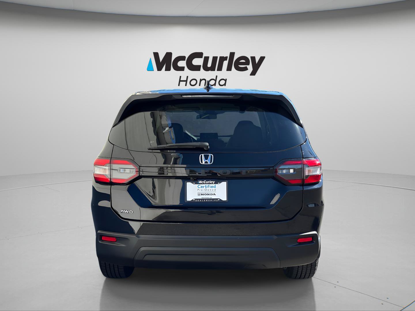 Certified 2023 Honda Pilot LX image 4