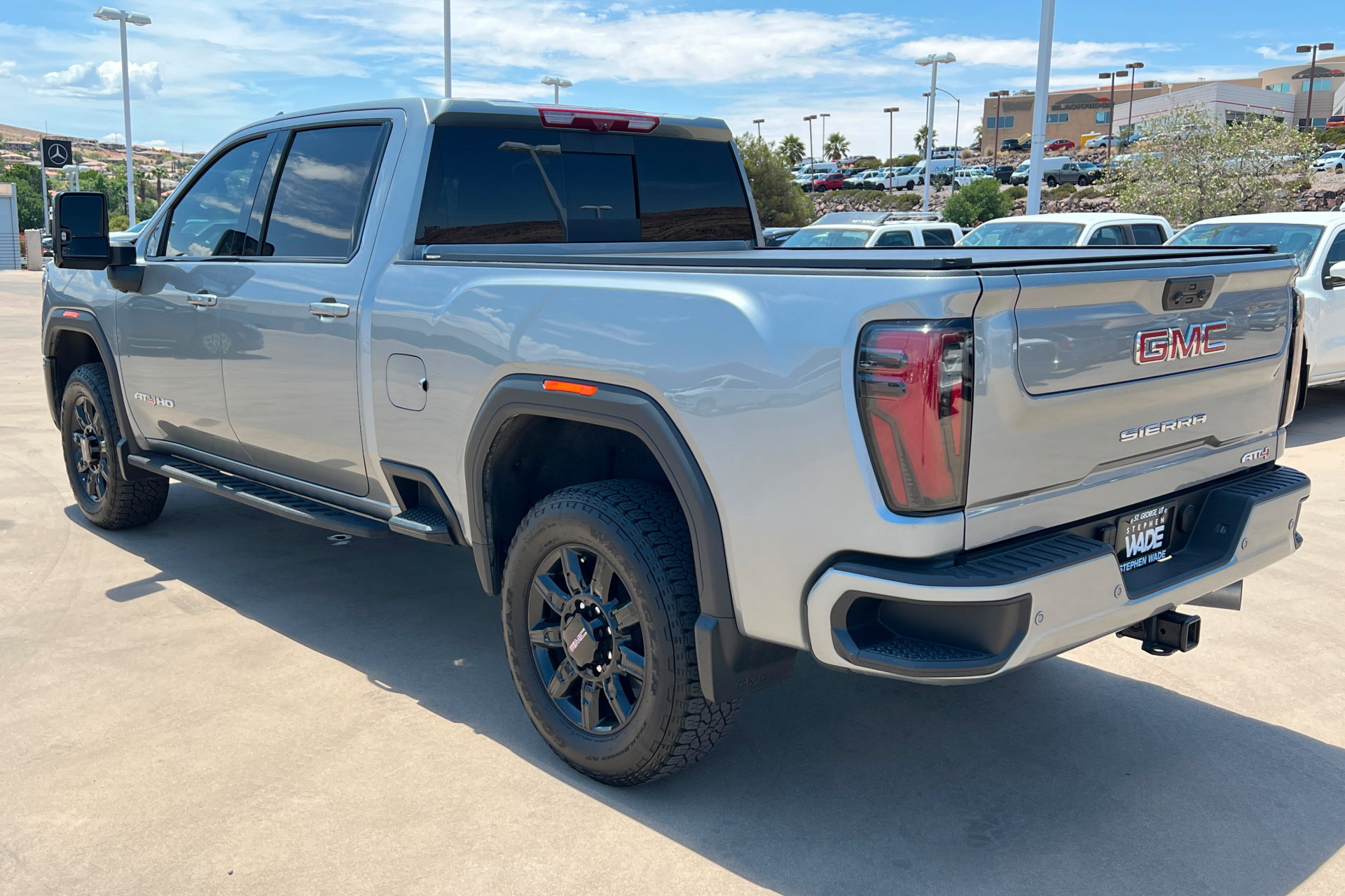 Used 2026 GMC Sierra 3500 AT4 w/ AT4 Premium Plus Package AWD/4WD image 3