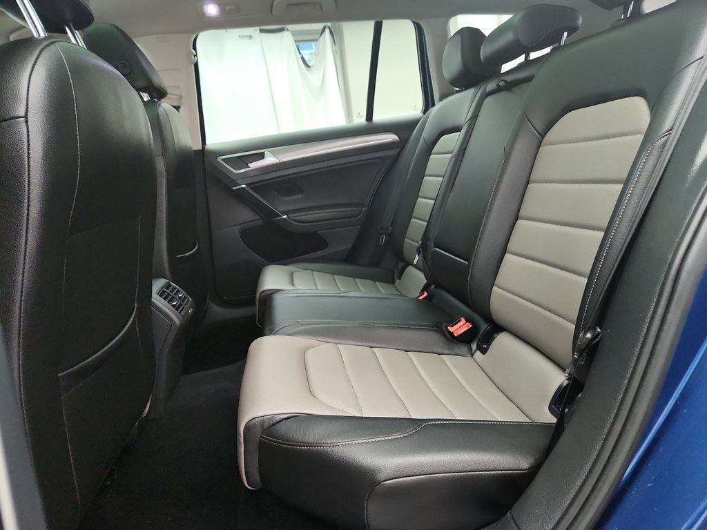 Used 2017 Volkswagen Golf Alltrack SEL image 27