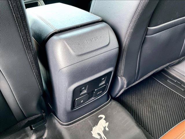 Used 2024 Ford Bronco Outer Banks AWD/4WD image 25