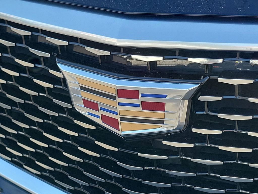 Certified 2023 Cadillac XT6 Premium Luxury image 32