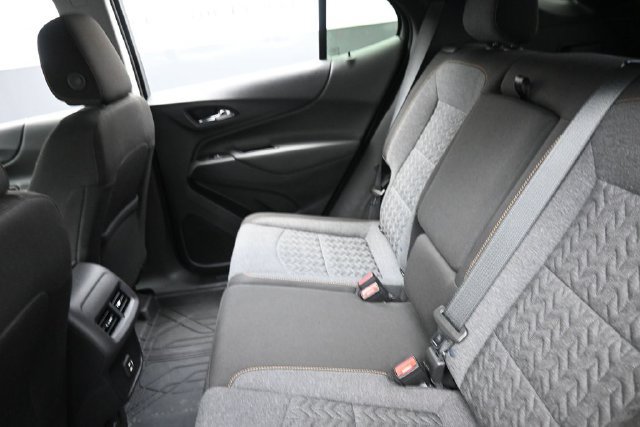 Used 2024 Chevrolet Equinox LT AWD/4WD image 23