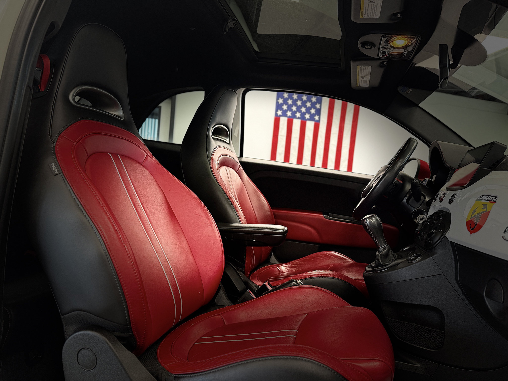 Used 2013 FIAT 500 Abarth w/ Beats Audio Pkg FWD image 21