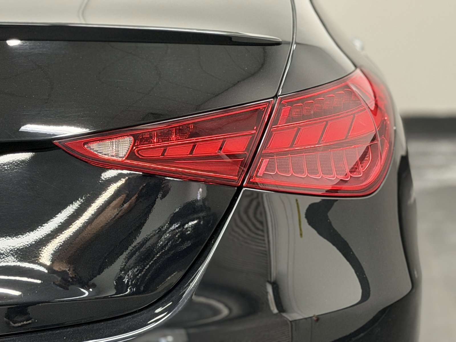 Used 2022 Mercedes-Benz C 300 Sedan image 14