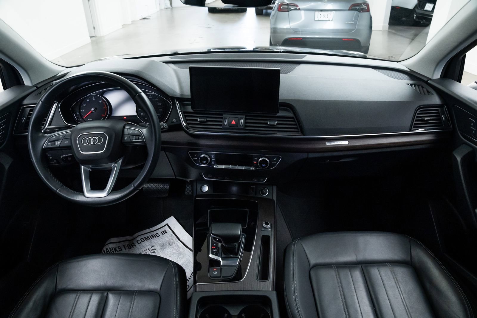 Used 2023 Audi Q5 2.0T Premium w/ Convenience Package AWD/4WD image 9