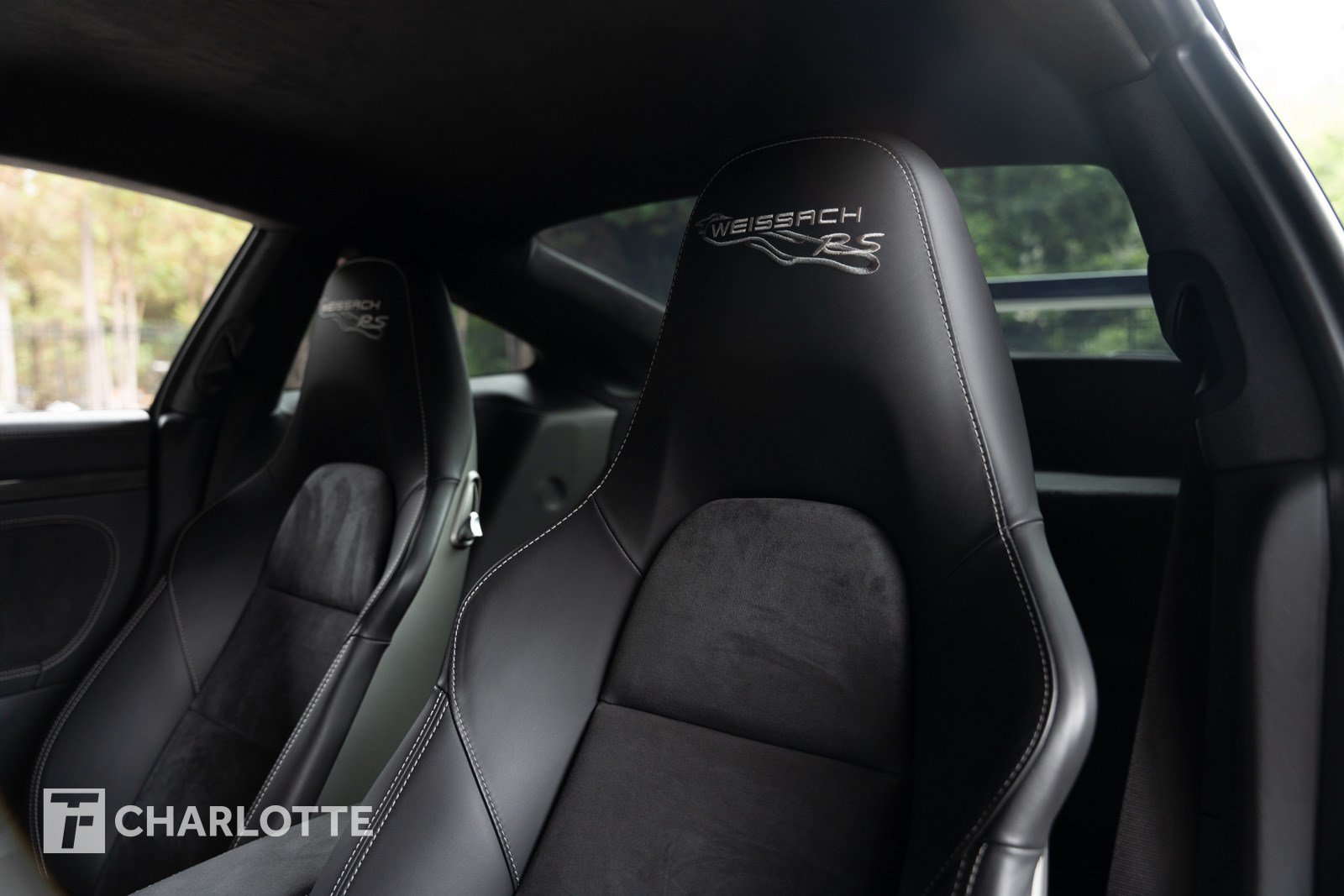 Used 2018 Porsche 911 GT2 RS RWD image 27