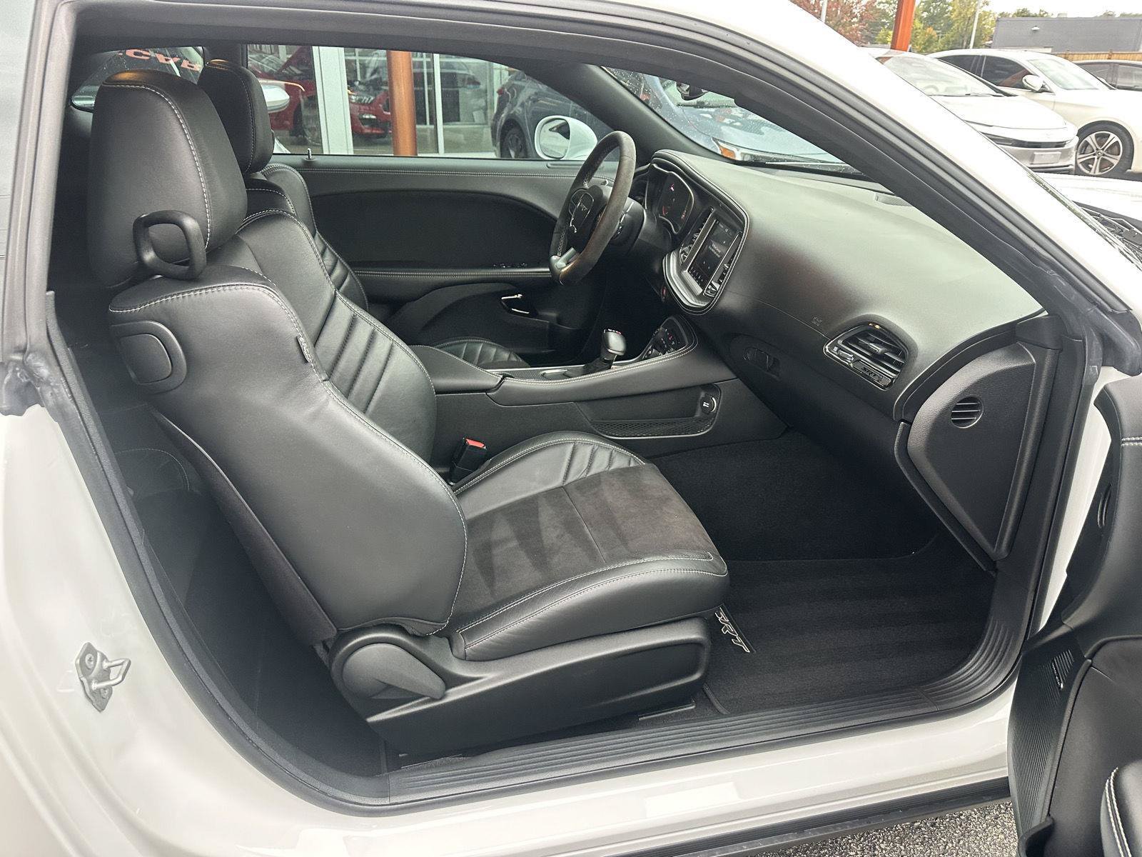 Used 2020 Dodge Challenger SRT Hellcat Redeye RWD image 11
