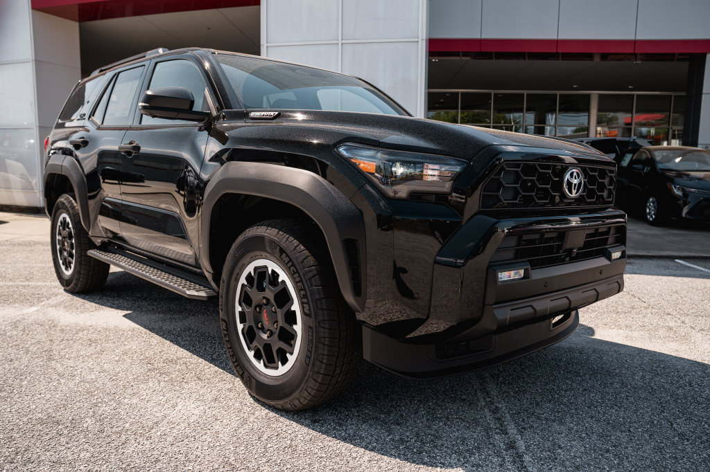 New 2026 Toyota 4Runner TRD Off-Road Premium AWD/4WD image 10