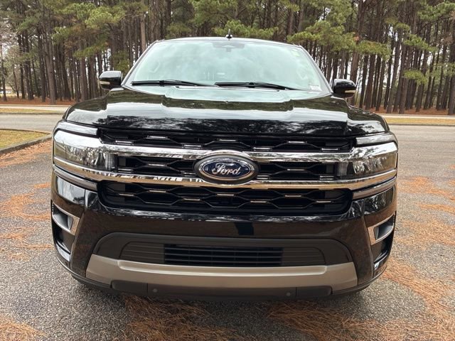 Used 2024 Ford Expedition Max Limited image 8