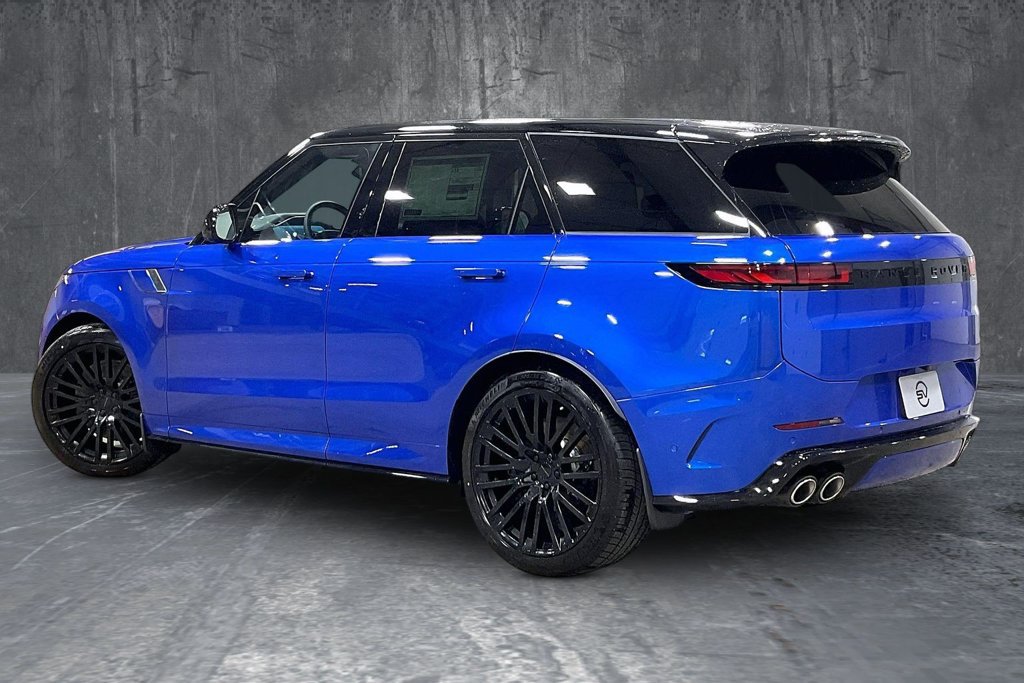 New 2027 Land Rover Range Rover Sport SV Carbon AWD/4WD image 3