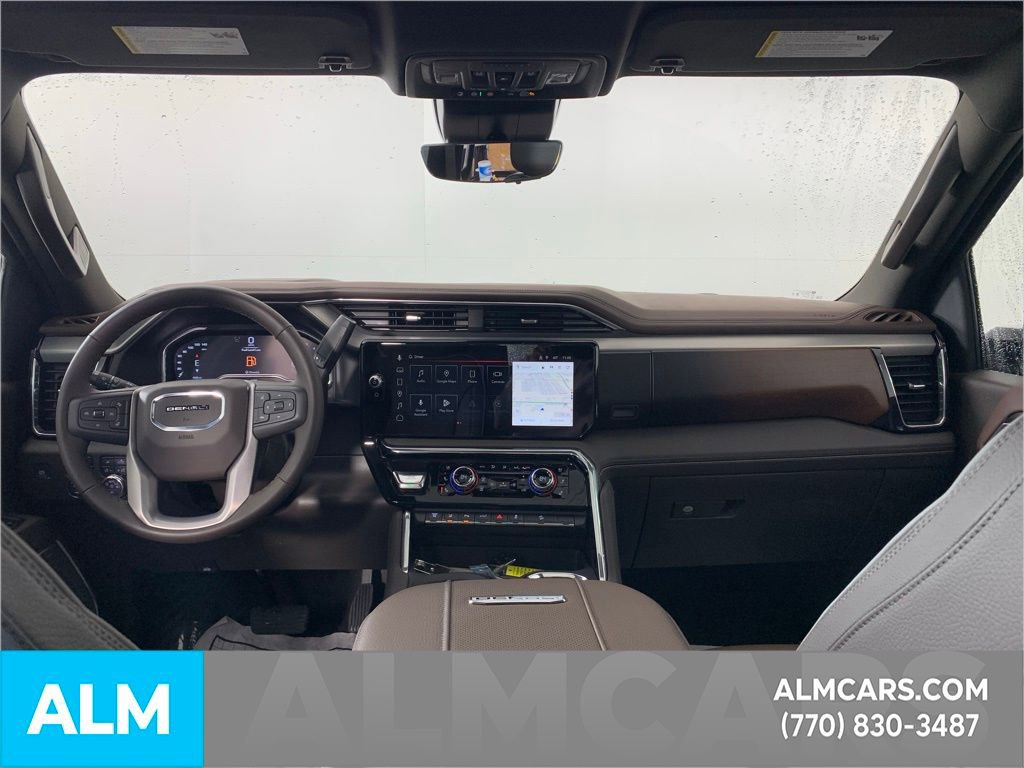 Used 2025 GMC Sierra 3500 Denali image 30