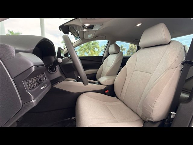 Certified 2025 Honda Accord LX image 15