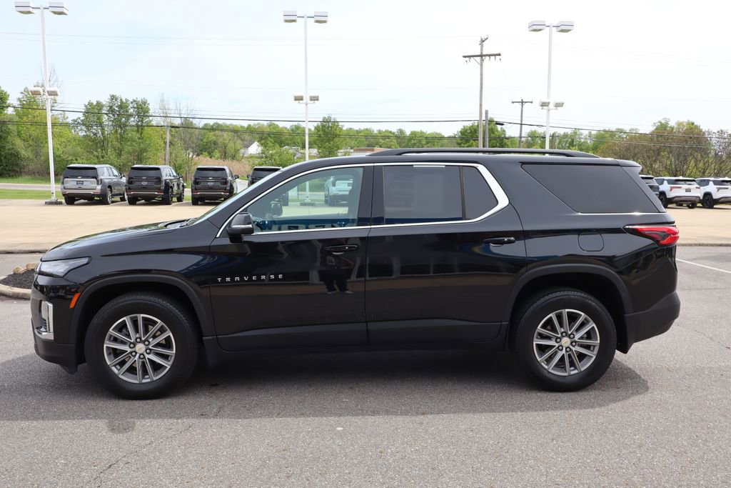 Used 2023 Chevrolet Traverse LT FWD image 29