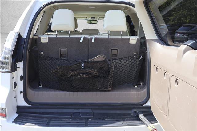 Used 2019 Lexus GX 460 Premium w/ Premium Package AWD/4WD image 25