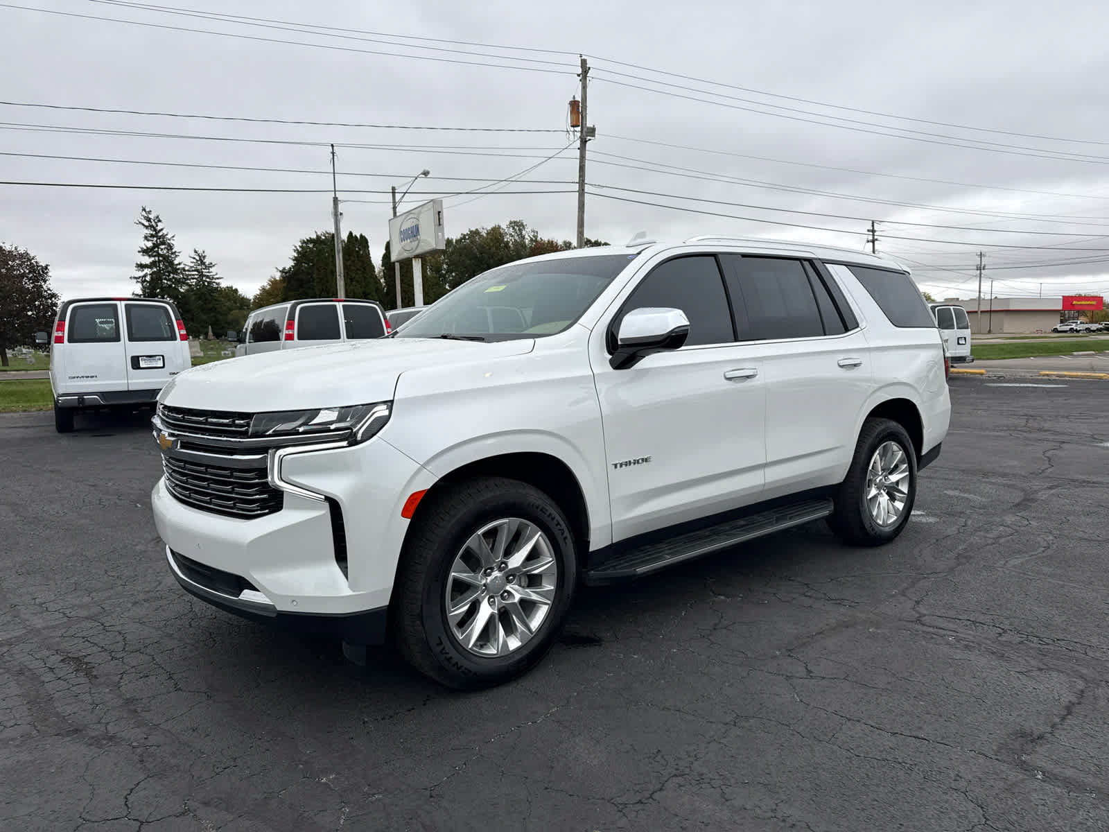 Certified 2024 Chevrolet Tahoe Premier AWD/4WD image 1