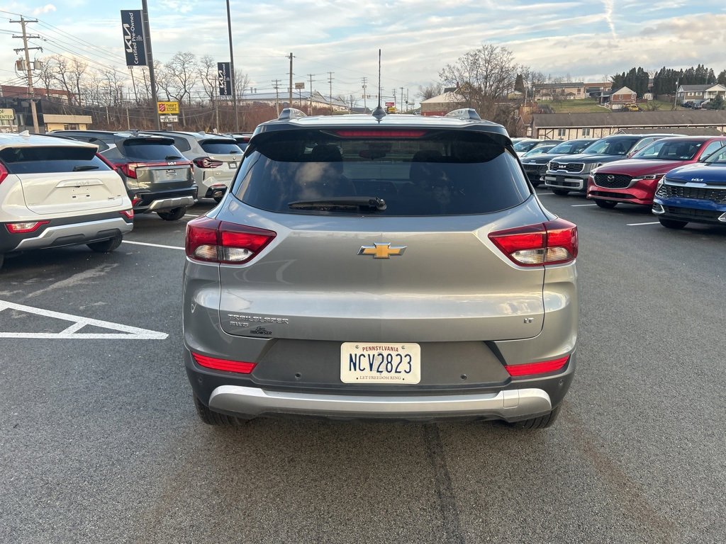 Used 2024 Chevrolet TrailBlazer LT w/ Driver Confidence Package image 5