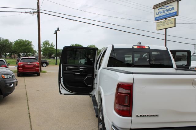 Used 2019 RAM 1500 Laramie AWD/4WD image 43