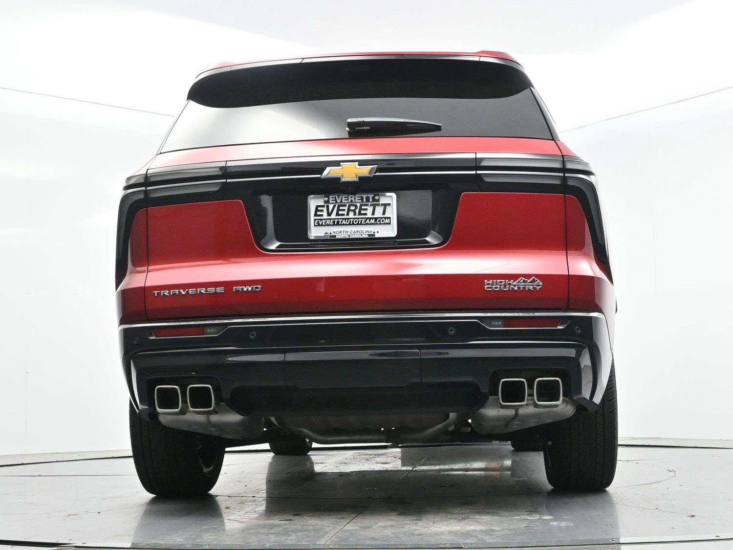 Used 2025 Chevrolet Traverse High Country AWD/4WD image 55