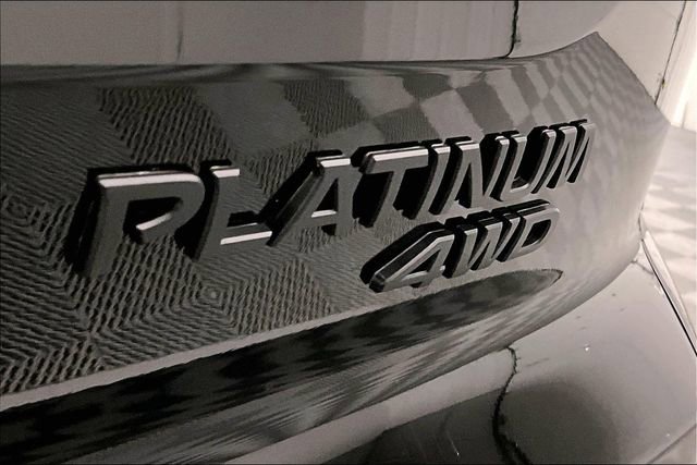 New 2025 Nissan Pathfinder Platinum w/ Lighting Package (N93) image 20