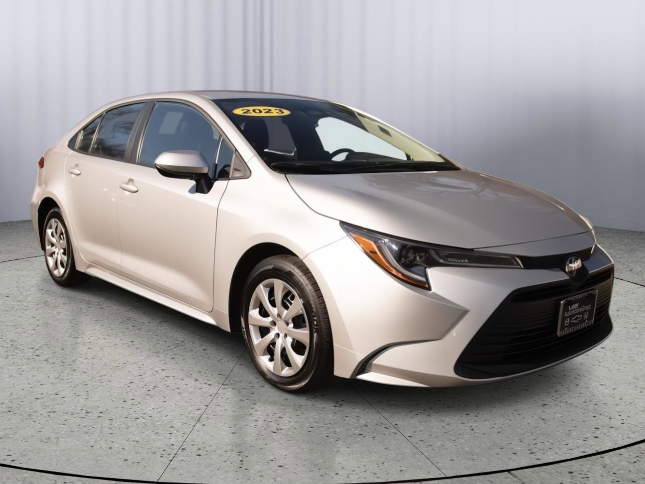 Used 2023 Toyota Corolla LE image 1