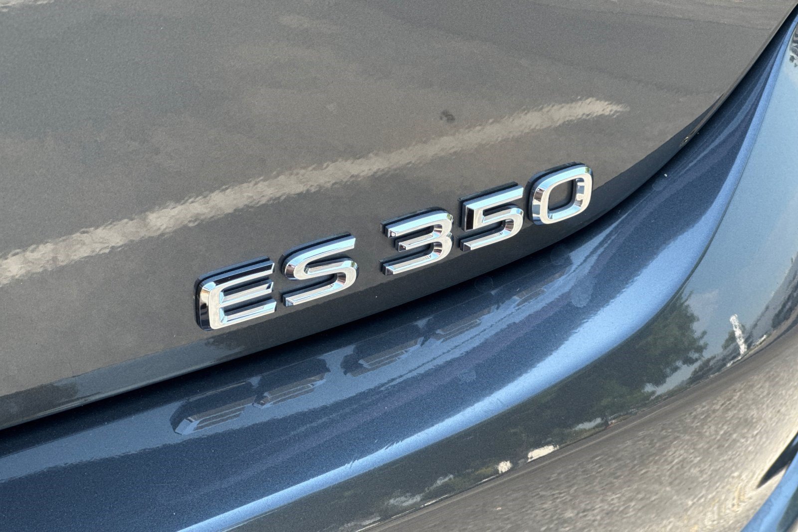 Certified 2025 Lexus ES 350 w/ Premium Package FWD image 37