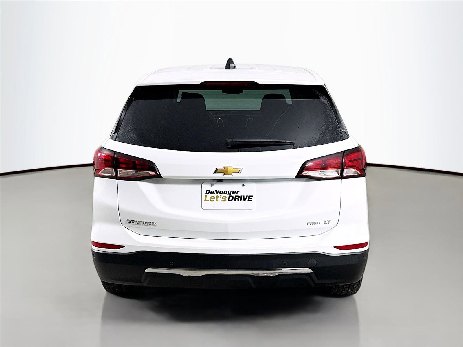 Used 2024 Chevrolet Equinox LT image 7