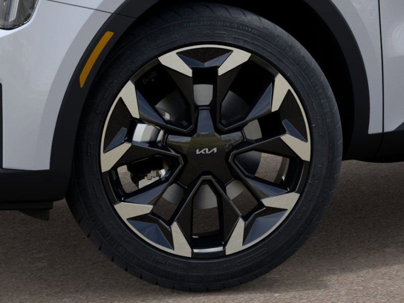 New 2025 Kia Sorento EX w/ Panoramic Sunroof Package image 9