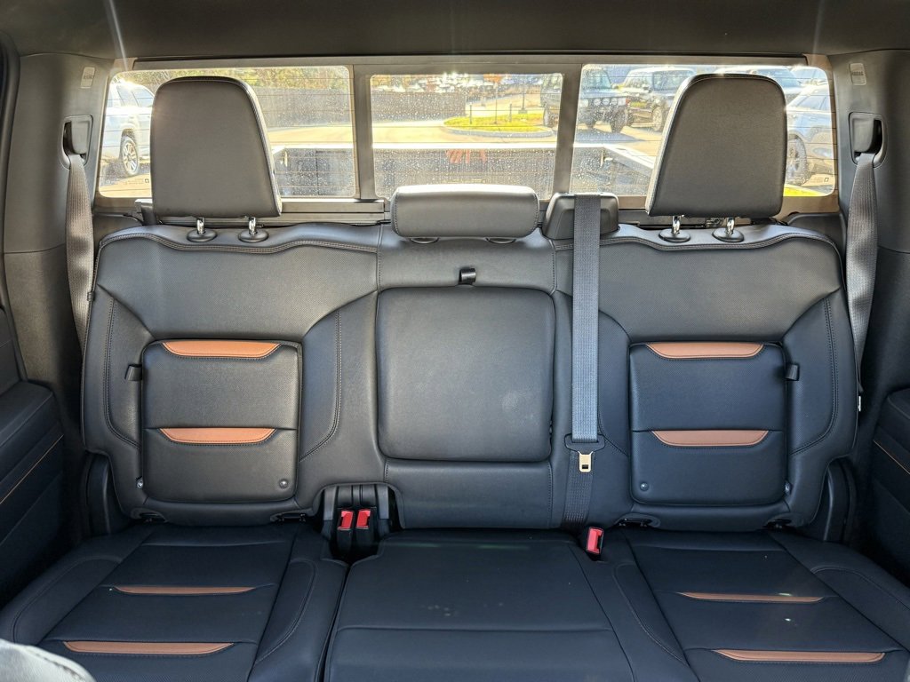 Used 2024 GMC Sierra 2500 AT4 w/ AT4 Premium Plus Package image 40