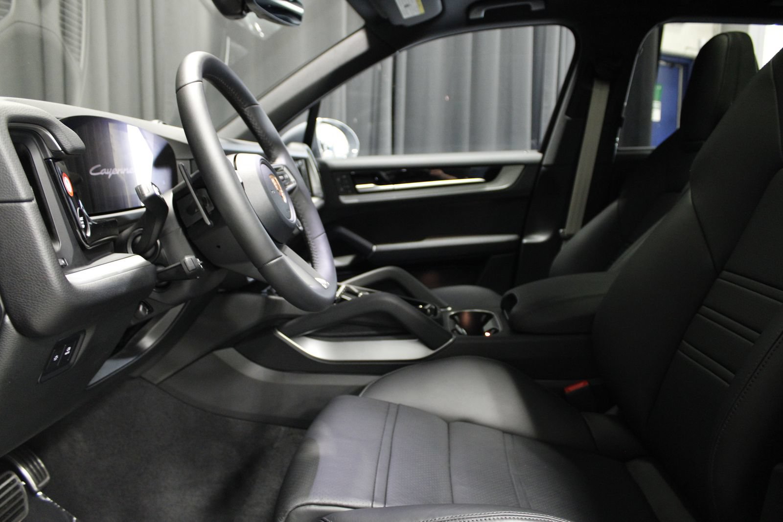 New 2026 Porsche Cayenne E-Hybrid AWD/4WD image 30