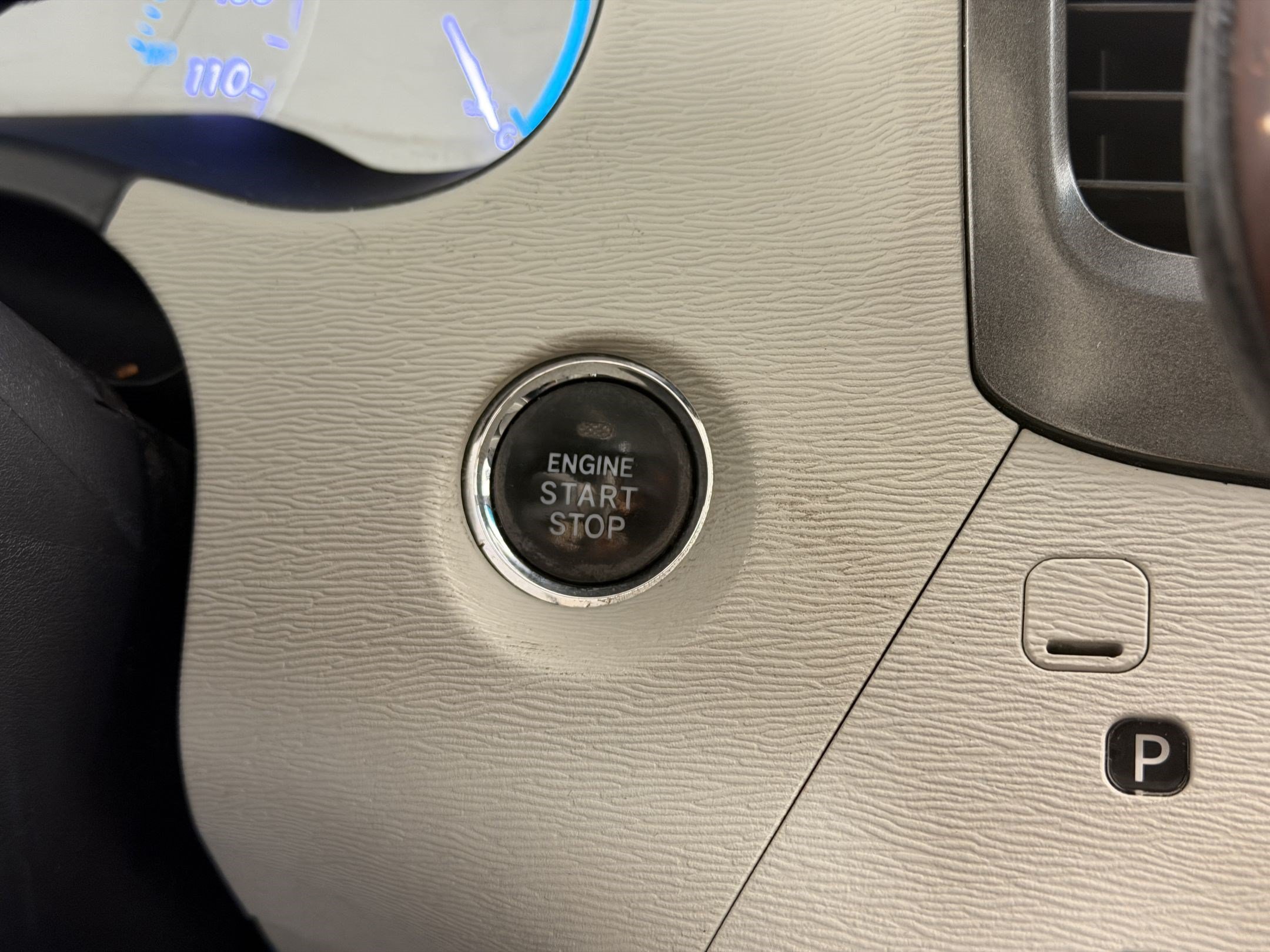 Used 2013 Toyota Sienna XLE w/ Premium Pkg AWD/4WD image 17
