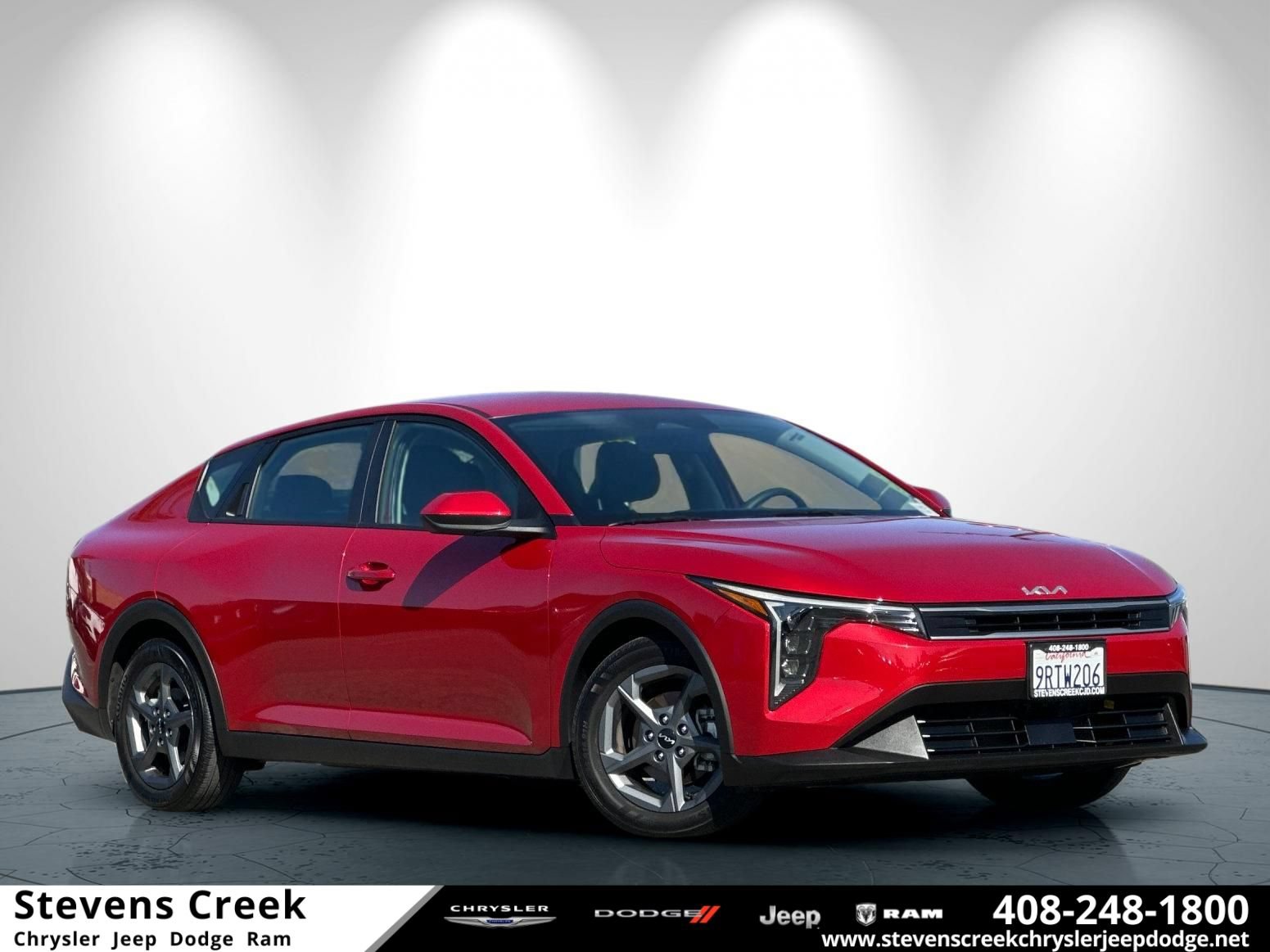 Used 2025 Kia K4 FWD image 1