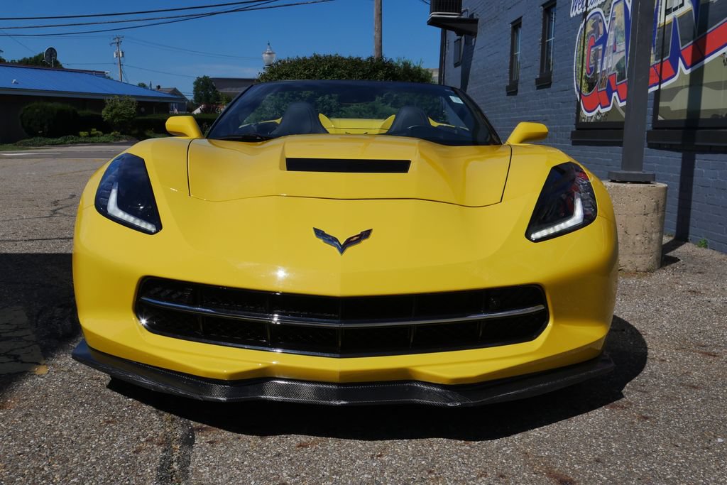 Used 2016 Chevrolet Corvette Stingray Convertible w/ 3LT Preferred Equipment Group RWD image 33