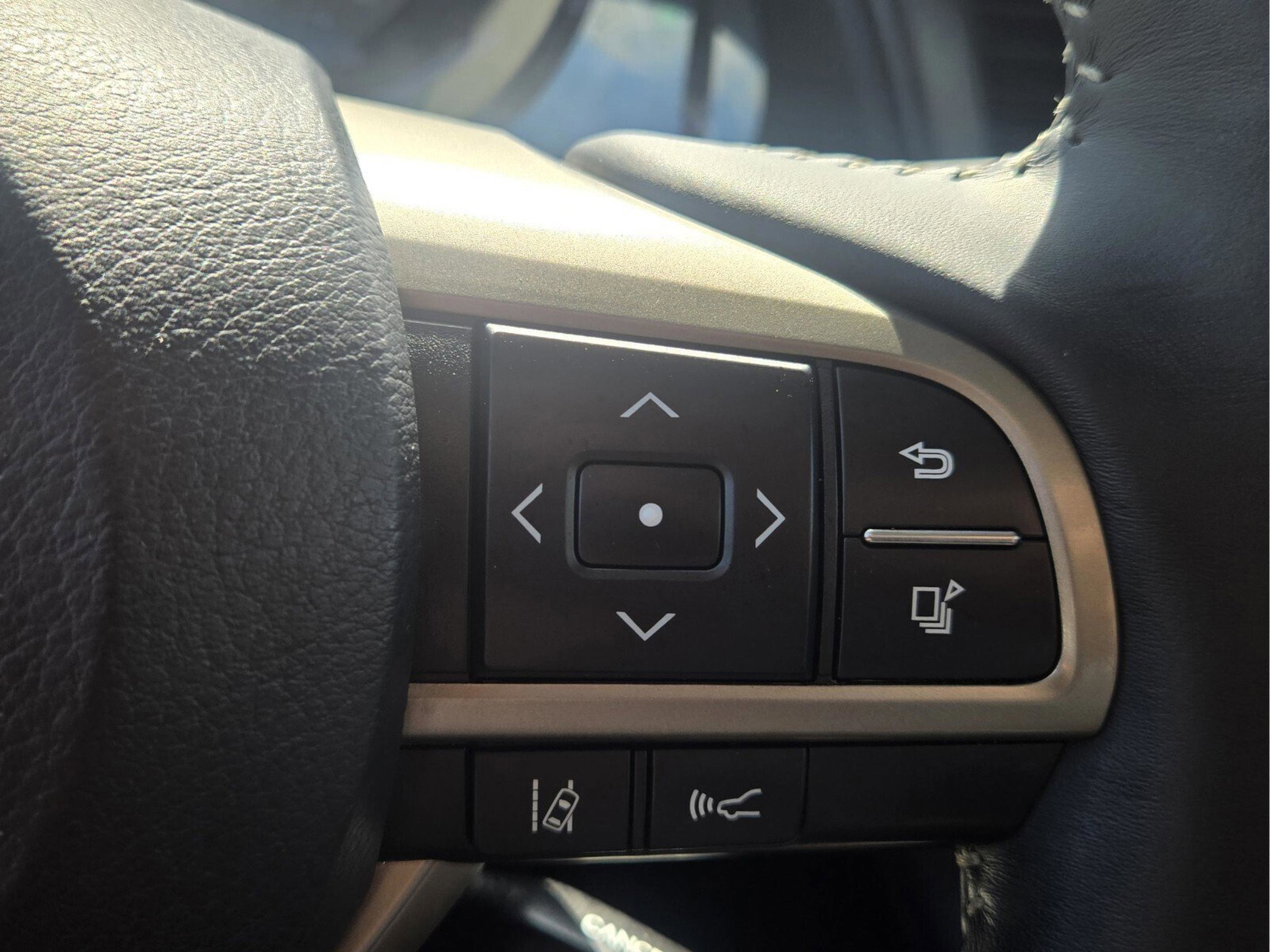 Used 2019 Lexus RX 350 AWD w/ Navigation Package image 16