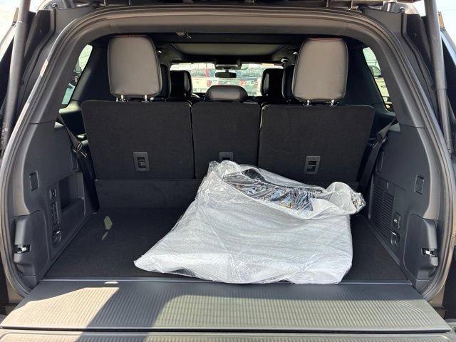 New 2027 Ford Expedition Tremor w/ Driver's Package AWD/4WD image 8