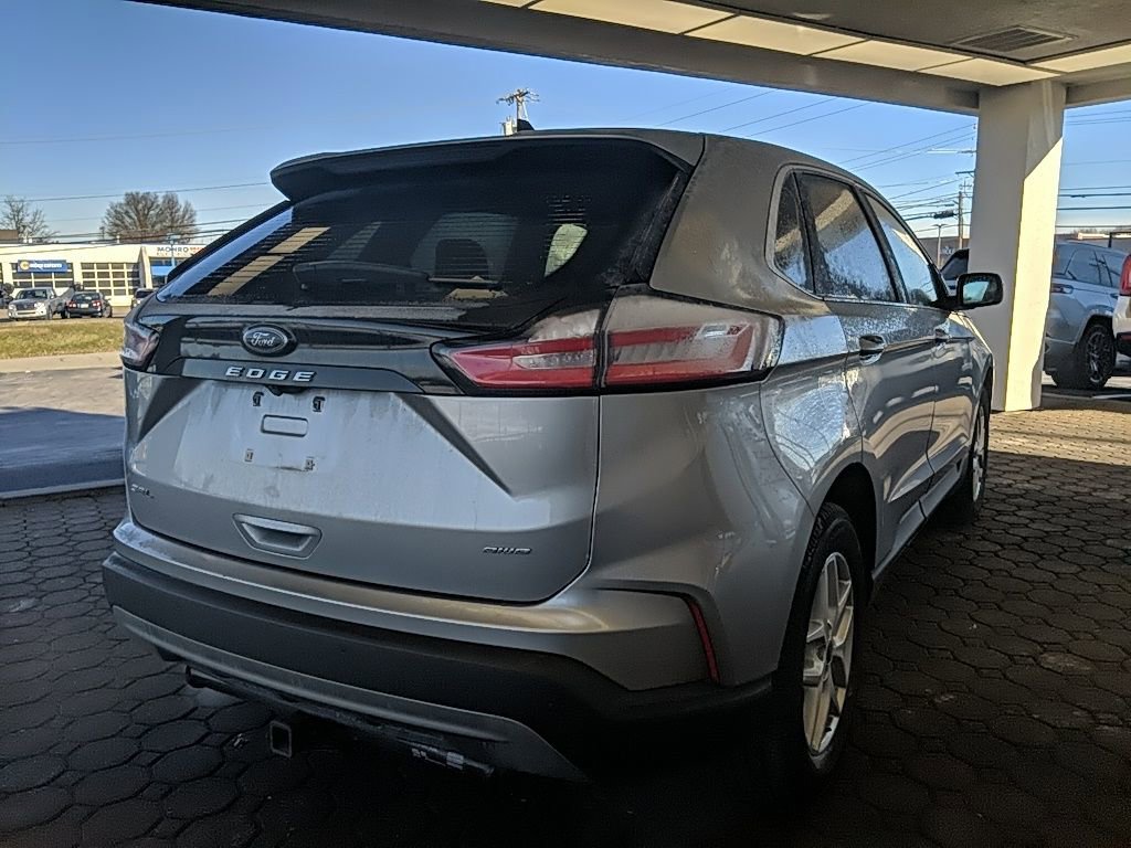 Used 2022 Ford Edge SEL image 5